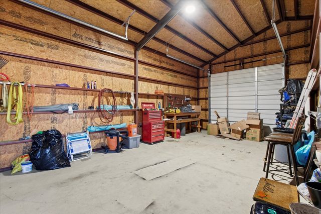 7710 Fall Creek Road, Terrell, TX 75160