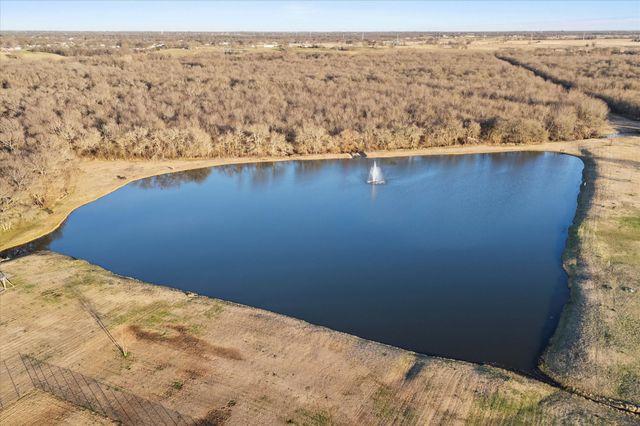 7710 Fall Creek Road, Terrell, TX 75160