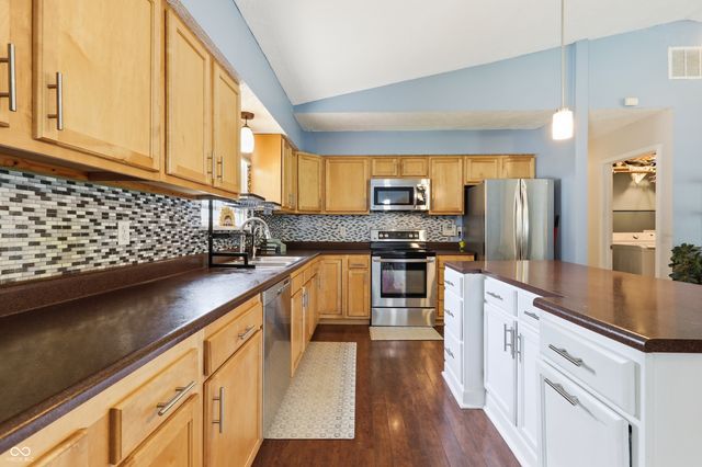 11715 Rush Drive, Fishers, IN 46038