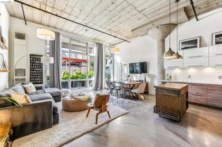 255 3Rd St 206, Oakland, CA 94607