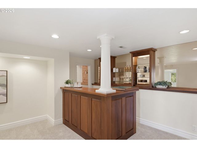 31613 PRUETT Rd, Eugene, OR 97405