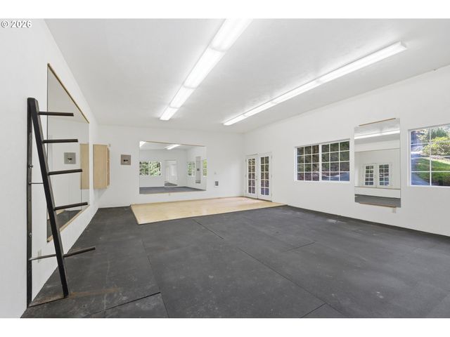 31613 PRUETT Rd, Eugene, OR 97405