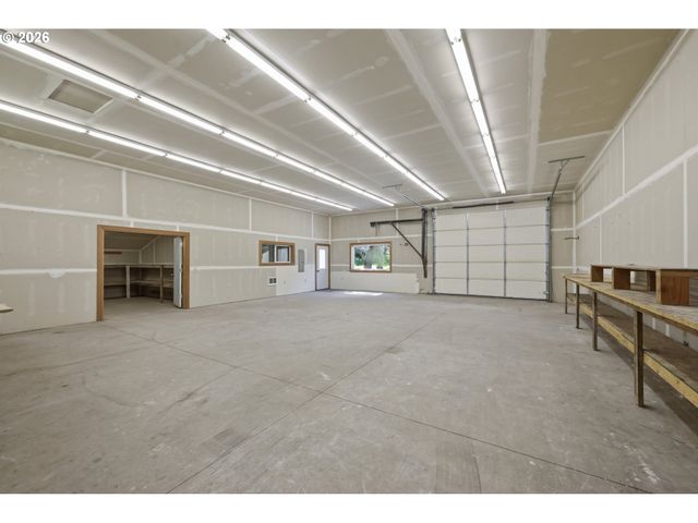 31613 PRUETT Rd, Eugene, OR 97405