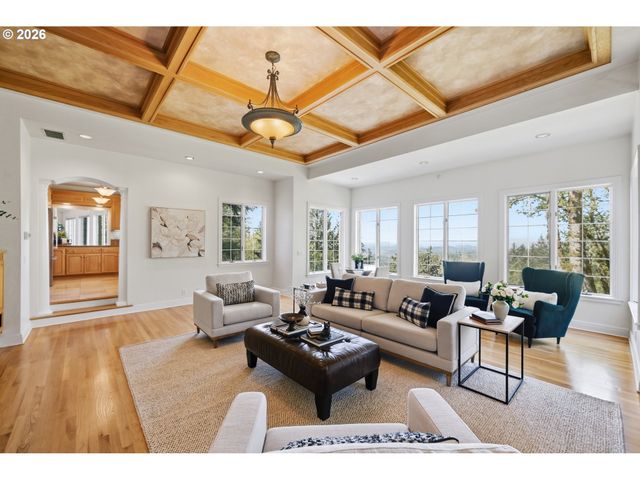 31613 PRUETT Rd, Eugene, OR 97405