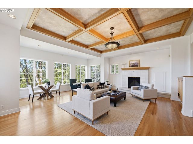 31613 PRUETT Rd, Eugene, OR 97405