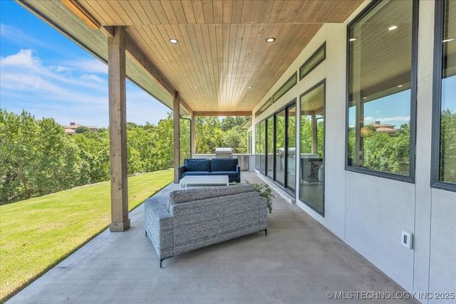 5835 E 139th Street S, Bixby, OK 74008