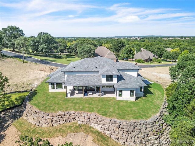 5835 E 139th Street S, Bixby, OK 74008