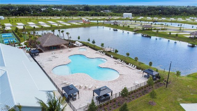 8 Bay Breeze BLVD, Punta Gorda, FL 33982