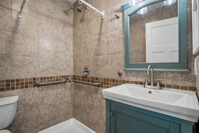 504 11th Street, West Des Moines, IA 50265