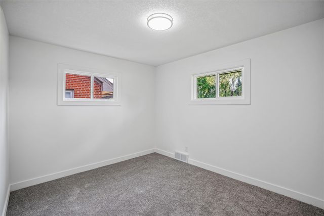 504 11th Street, West Des Moines, IA 50265