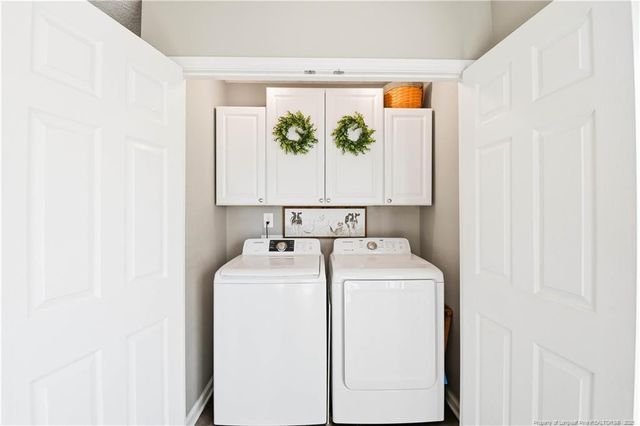 2212 Sir Michael Drive, Hope Mills, NC 28348