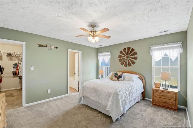 2212 Sir Michael Drive, Hope Mills, NC 28348