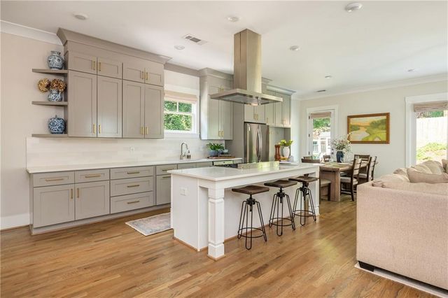 940 Longley Avenue NW, Atlanta, GA 30318