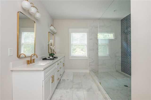 940 Longley Avenue NW, Atlanta, GA 30318