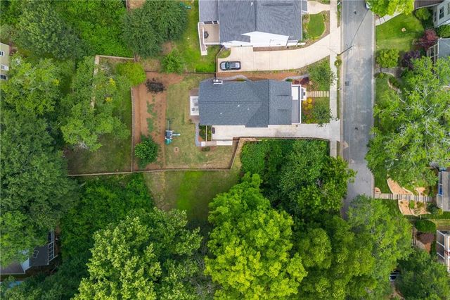 940 Longley Avenue NW, Atlanta, GA 30318
