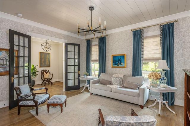 940 Longley Avenue NW, Atlanta, GA 30318