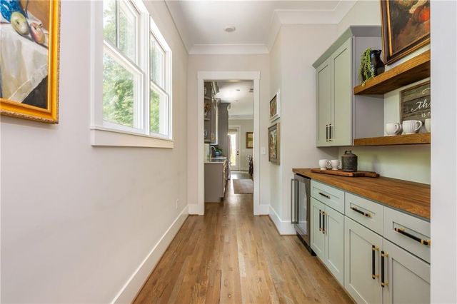 940 Longley Avenue NW, Atlanta, GA 30318