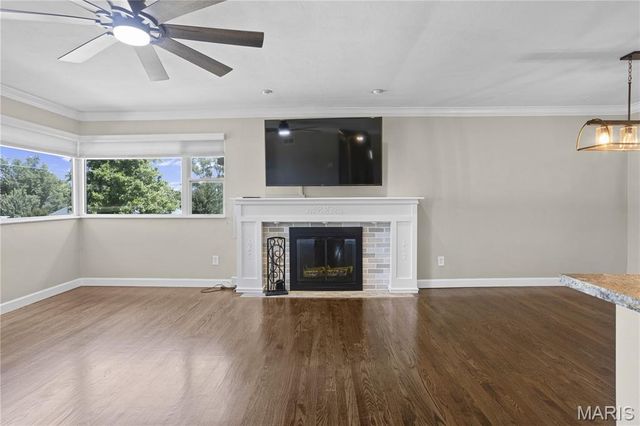 4684 Venarde Drive, St Louis, MO 63128