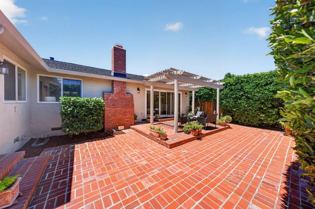 2362 Valencia Court, San Jose, CA 95125