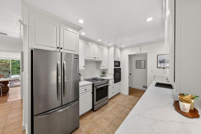 2362 Valencia Court, San Jose, CA 95125