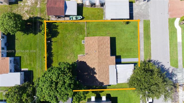 15921 NW 18th Pl, Miami Gardens, FL 33054