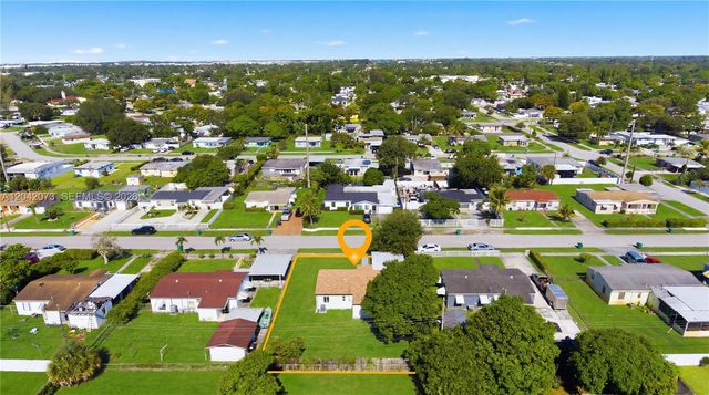 15921 NW 18th Pl, Miami Gardens, FL 33054