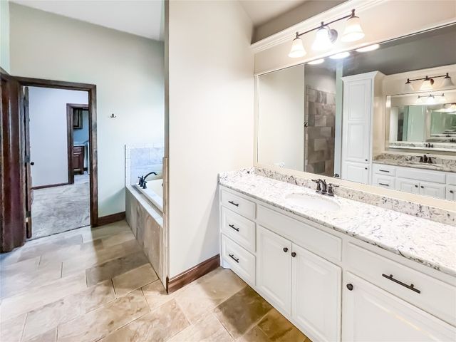 2010 Lakewood, Seminole, OK 74868