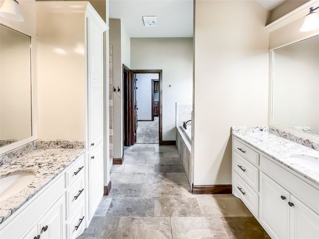 2010 Lakewood, Seminole, OK 74868