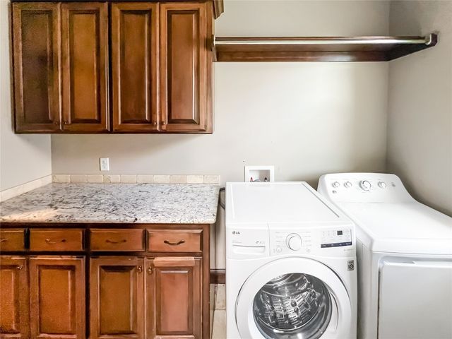 2010 Lakewood, Seminole, OK 74868