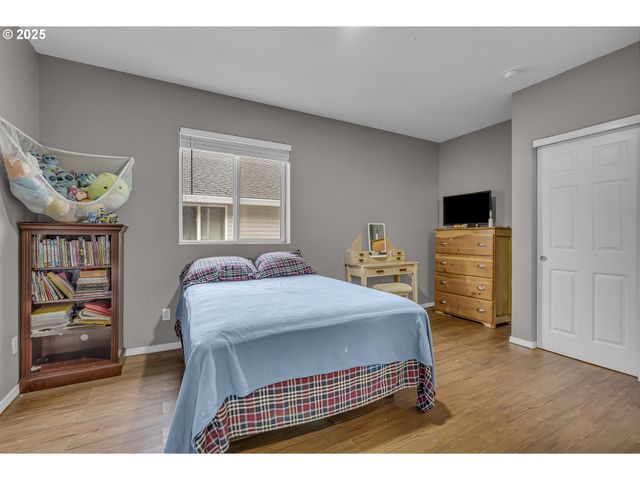 35419 HELENS Way, St Helens, OR 97051