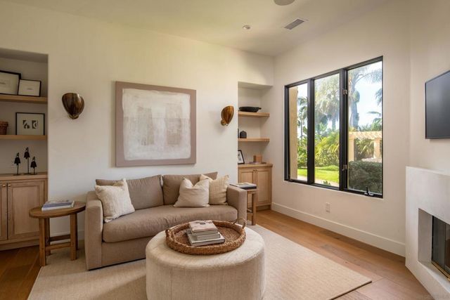 18044 Loma Alegre, Rancho Santa Fe, CA 92067