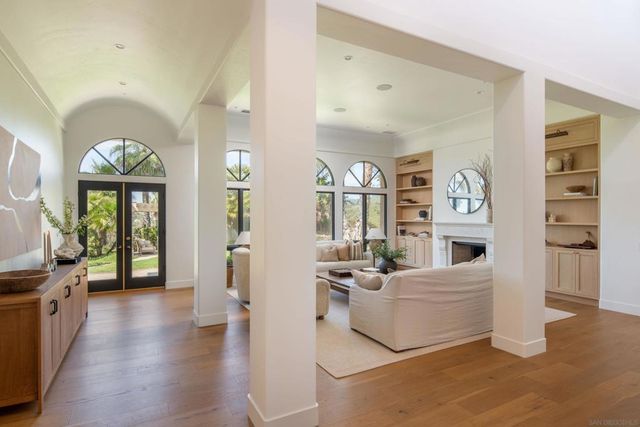 18044 Loma Alegre, Rancho Santa Fe, CA 92067