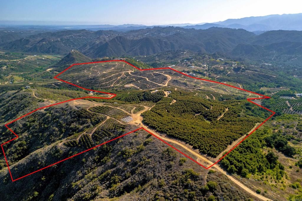 45000 Rancho Fallbrook Road, Temecula, CA 92590 — exterior