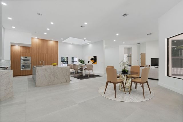 6451 Rodeo Drive, Southwest Ranches, FL 33330