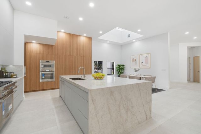 6451 Rodeo Drive, Southwest Ranches, FL 33330