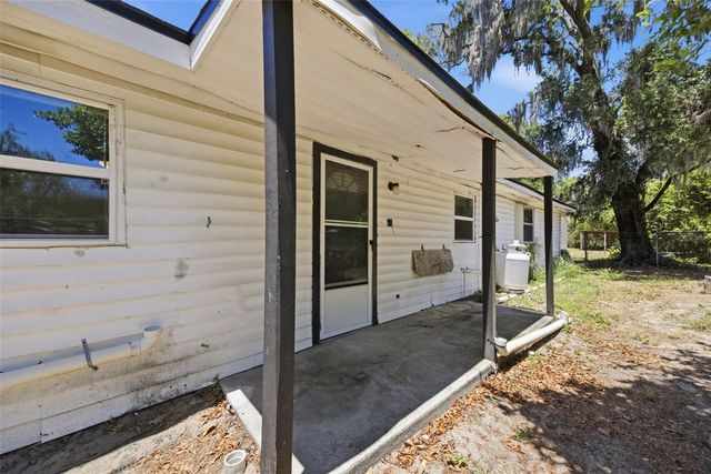 11410 THOMAS ROAD, Seffner, FL 33584