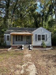 1418 Tunnel Boulevard, Chattanooga, TN 37411