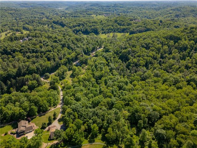 4201 Bulltown Rd, Murrysville, PA 15668