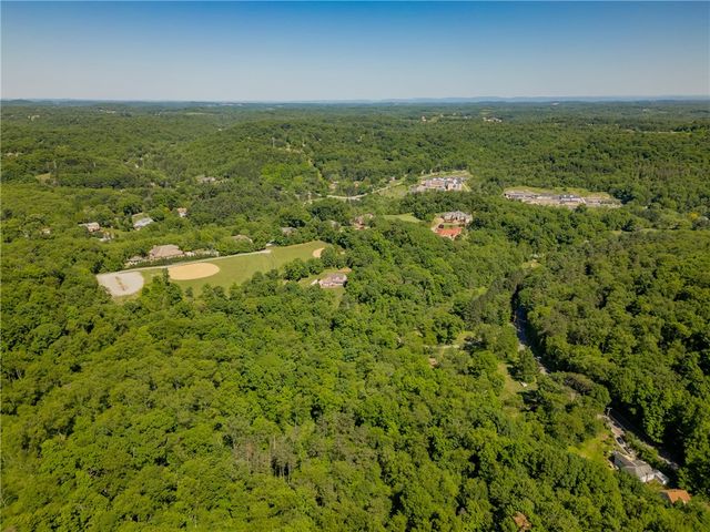 4201 Bulltown Rd, Murrysville, PA 15668