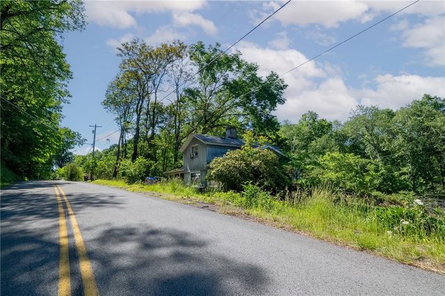4201 Bulltown Rd, Murrysville, PA 15668