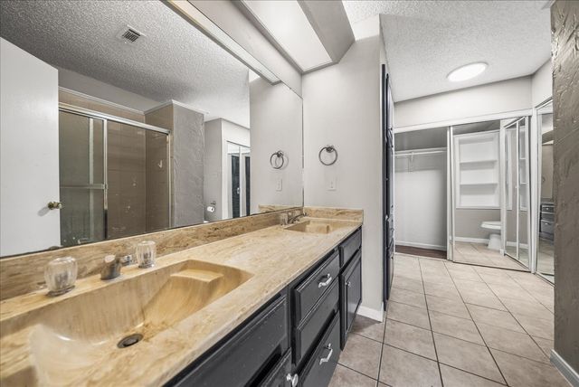 1909 Cloisters Drive 1021, Arlington, TX 76011