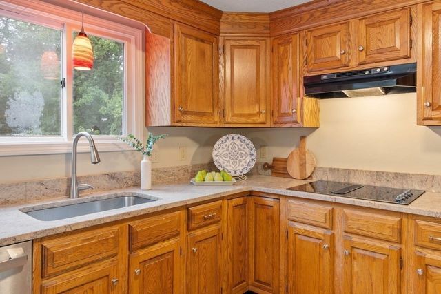 56 Monteiro Way, North Andover, MA 01845