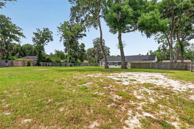 8857 JUNIPER ROAD, Ocala, FL 34480