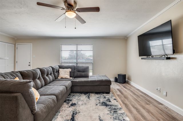 10222 Red Maple Drive, Dallas, TX 75249