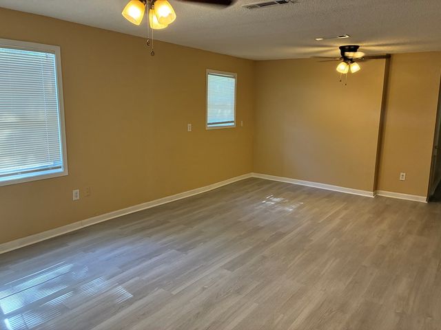 710 S Lena St, Dothan, AL 36301