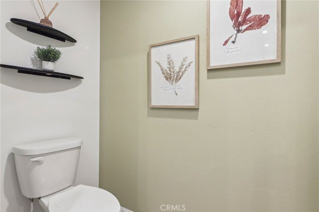 15525 April Dawn Way 2, Fontana, CA 92336