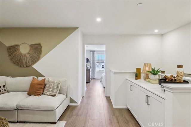 15525 April Dawn Way 2, Fontana, CA 92336