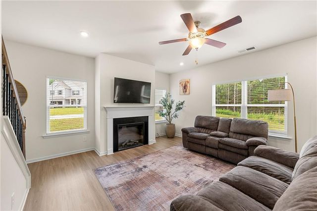 228 Whitneys Way, Dallas, GA 30157