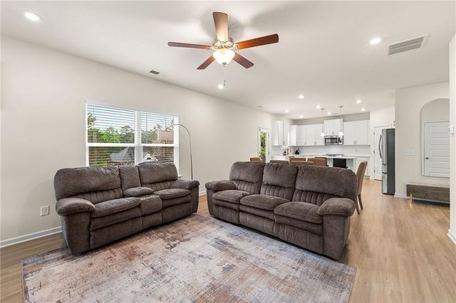 228 Whitneys Way, Dallas, GA 30157