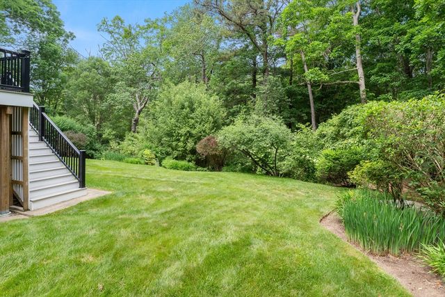 30 R Magnolia Ave, Gloucester, MA 01930